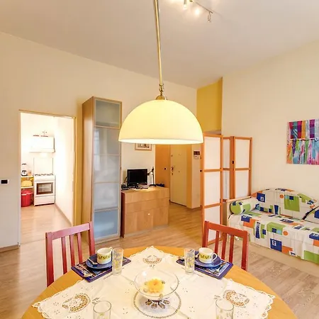Casa Giulia * Rome